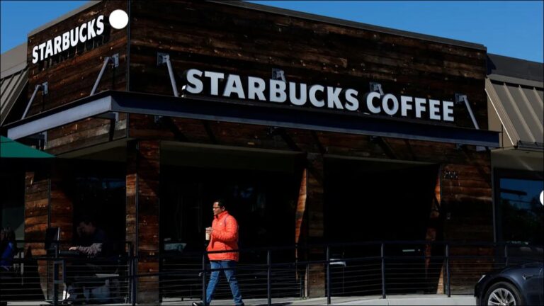 Starbucks Thanksgiving Times: What Hours to Expect and How to Find Your Local Store starbucks thanksgiving times